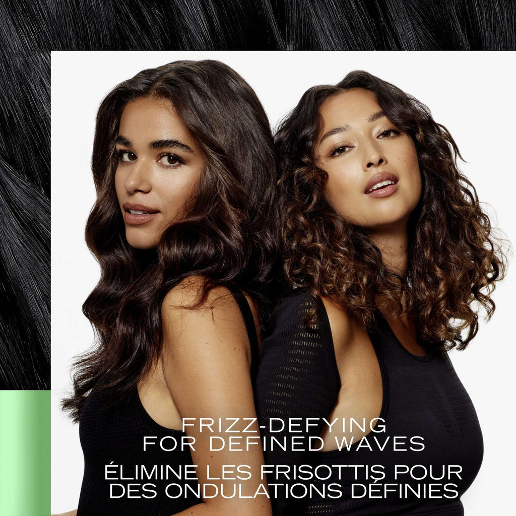 Effortless Waves Shampoo for frizz-free and moisturized hair + Jojoba Oleo Essence formulated with Pro Style Technology™